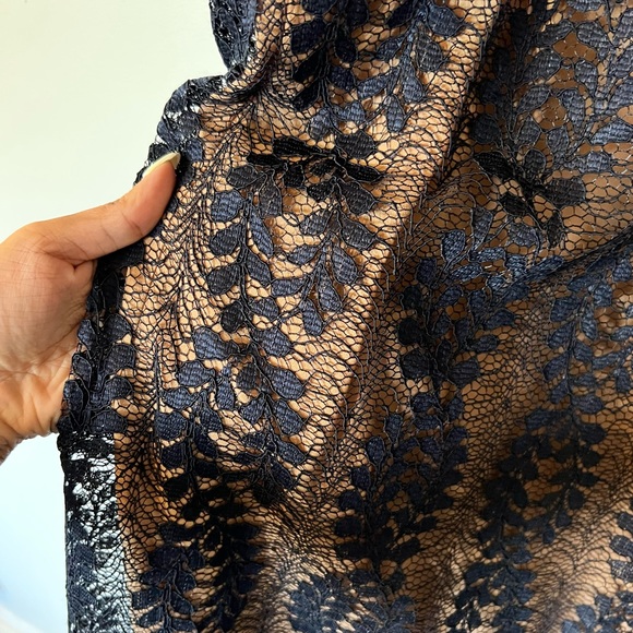 Michael Kors Lace Dress w/ Slip Navy Sz S - Picture 5 of 6